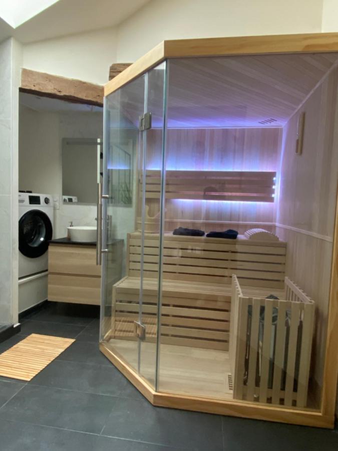 Charmant Appartement Avec Spa Фонтене-ле-Комт Экстерьер фото